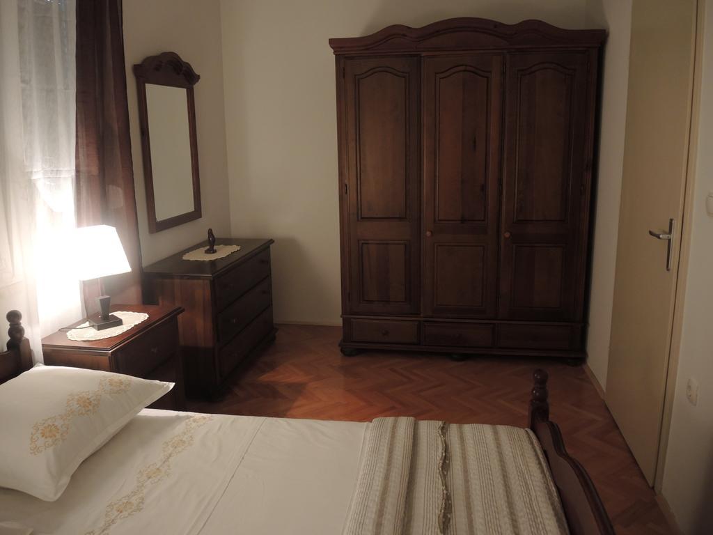 Apartment In Centre For 7 سبليت الغرفة الصورة